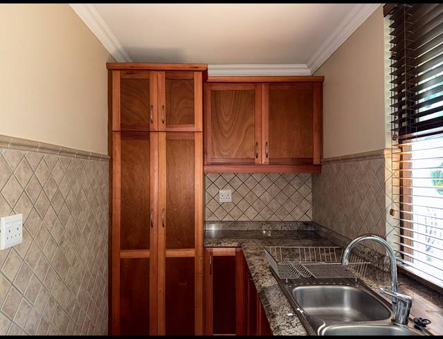 3 BEDROOM FREESTANDING FOR SALE IN ZIMBALI ESTATE